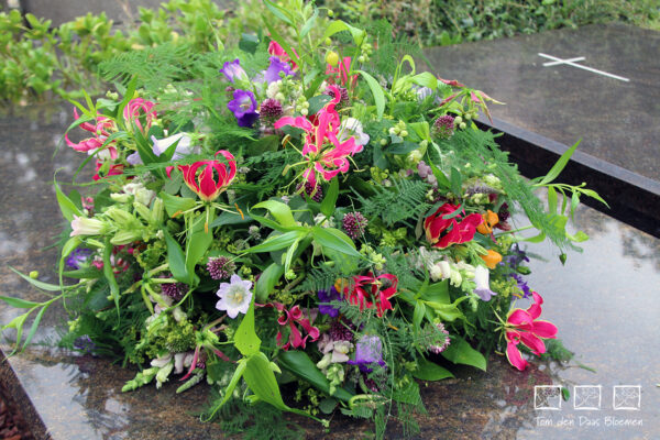 Nr.31 Arrangement Veldbloemen