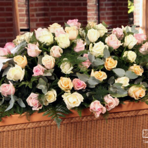 Nr.20 Ovaal arrangement Pastel Roos